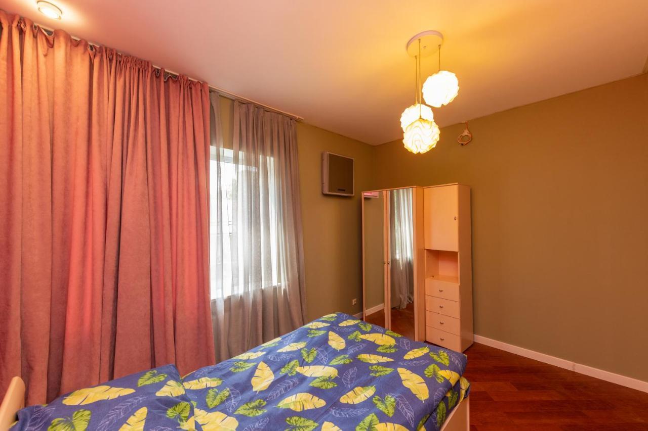 Wanderlust boutique hostel Almaty Extérieur photo