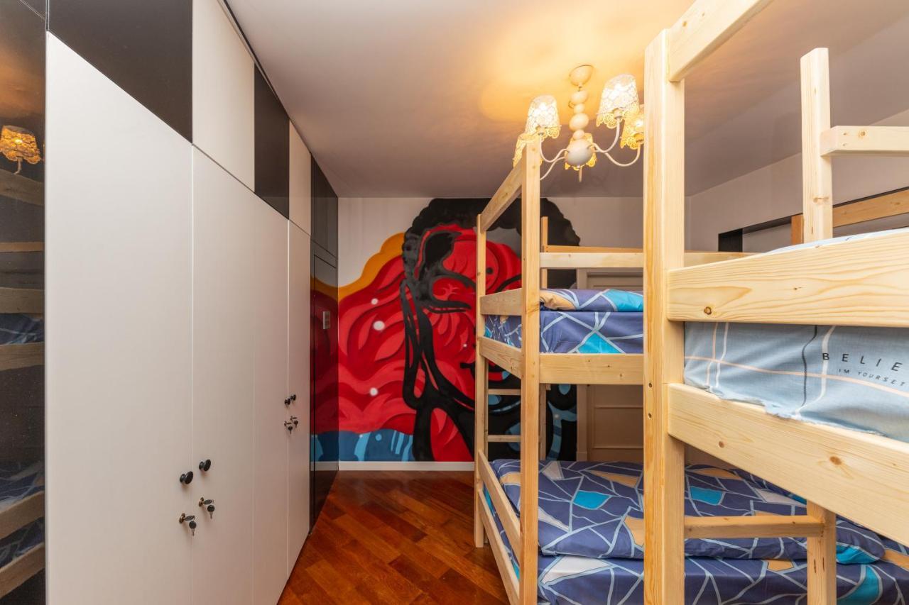 Wanderlust boutique hostel Almaty Extérieur photo
